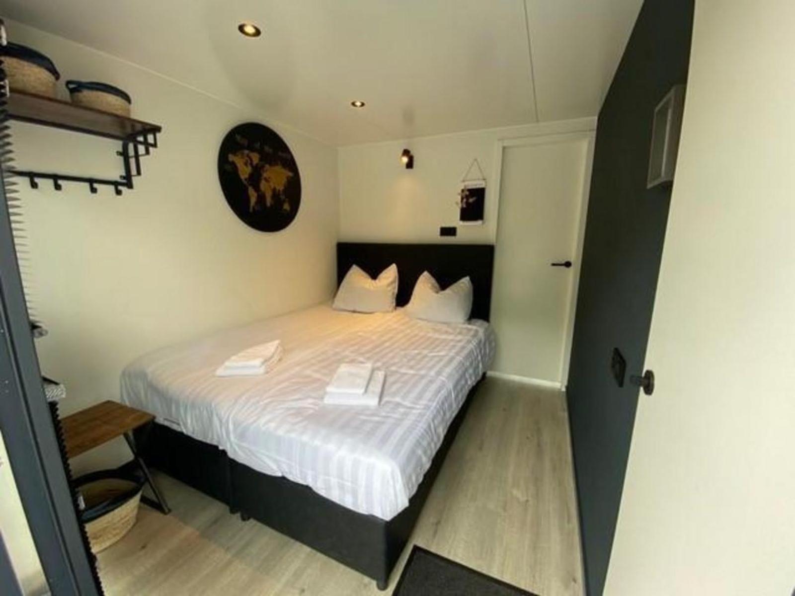 Houseboat Marina Mookerplas 4-6 Persons Plasmolen Dış mekan fotoğraf